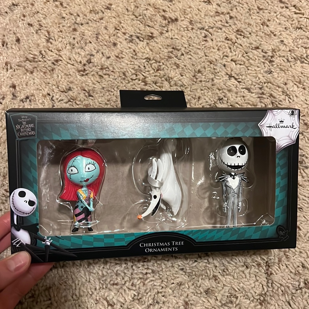 BNWT Disney Hallmark The Nightmare Before Christmas Christmas Tree Ornament Set!